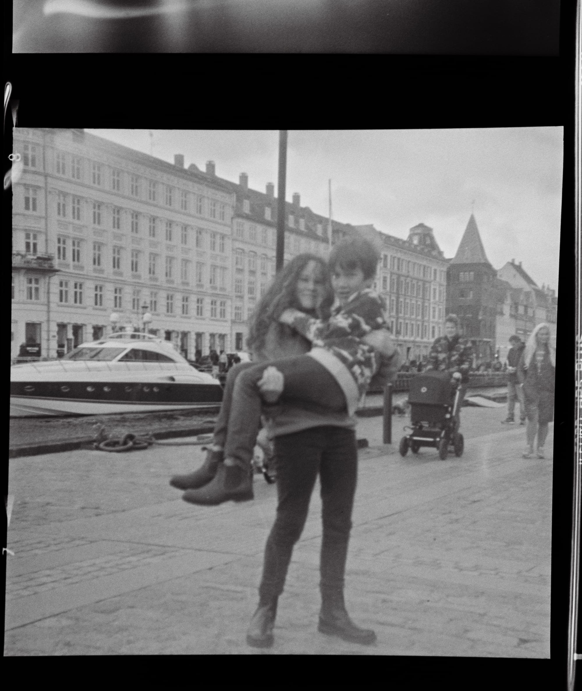 Analogue photos of Copenhagen taken on expired Ilford HP5 Plus 120 film with the Ensign Ful-Vue camera